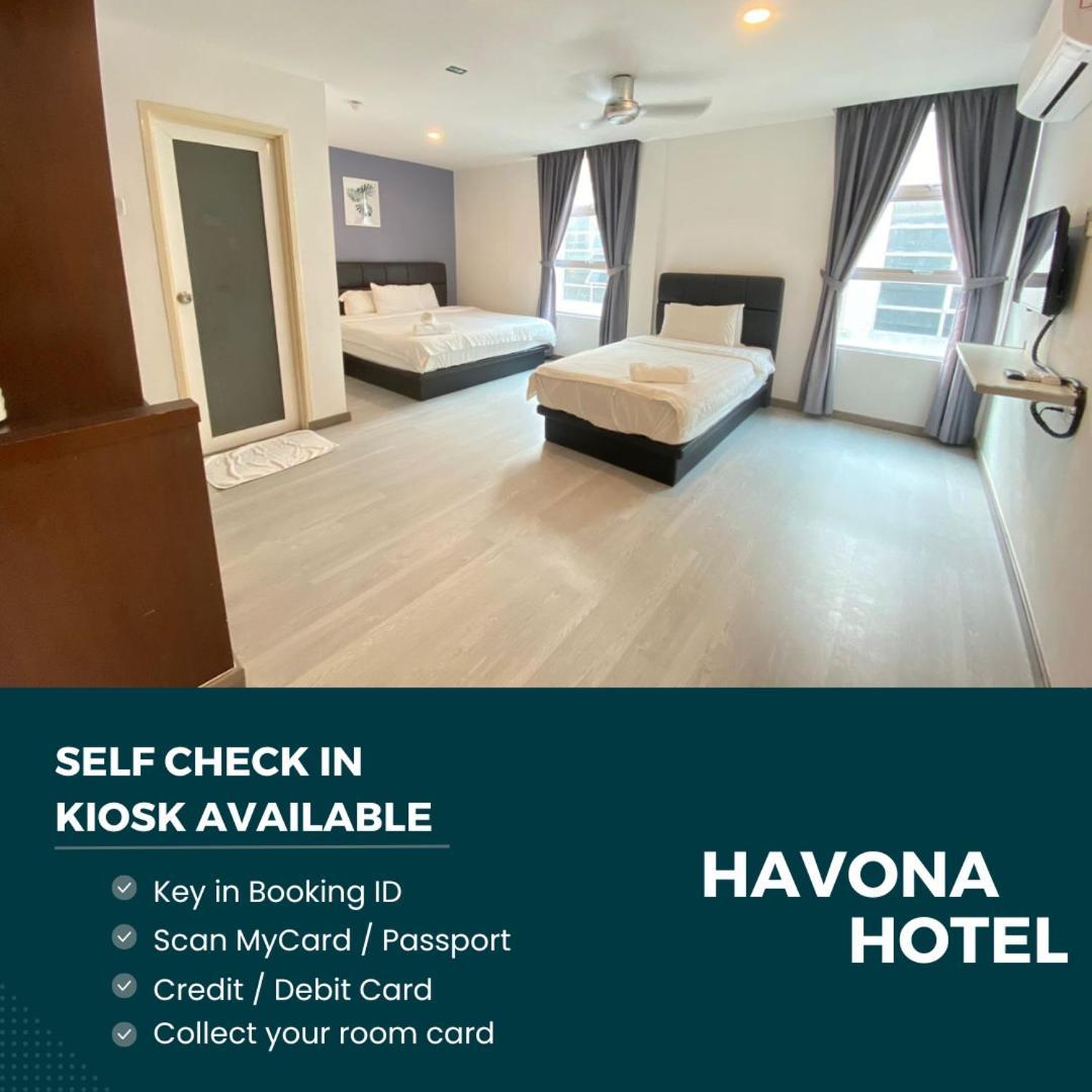 Havona Hotel - Taman Tropika Кулаи Экстерьер фото