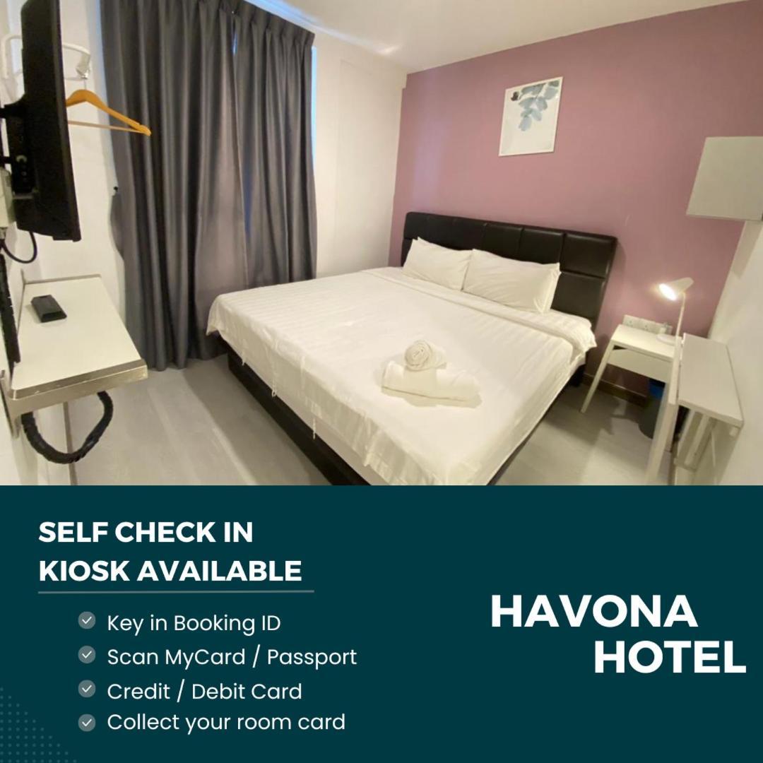 Havona Hotel - Taman Tropika Кулаи Экстерьер фото